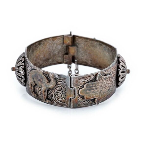 Vintage Egyptian Revival 1950s 1960s Silver Toned Cuff Bracelet Camel Hamsa - Picture 2 of 8